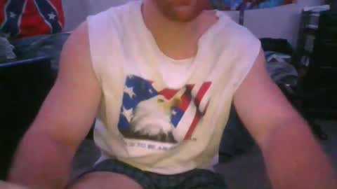 Snapshot of md3211 chatting on 11/24/25, 01:27 md3211 online show from 11/24/25, 01:27