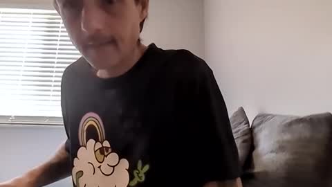 Snapshot of meanfinger chatting on 02/04/26, 06:25 Jizzy online show from 02/04/26, 06:25