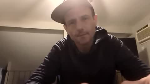 Snapshot of meanfinger chatting on 02/28/26, 02:34 Jizzy online show from 02/28/26, 02:34