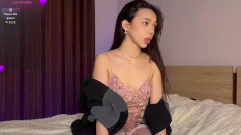 Adriana online show from 04/29/26, 06:25