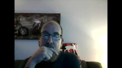 Snapshot of meathome3 chatting on 12/30/24, 02:30 me at home online show from 12/30/24, 02:30