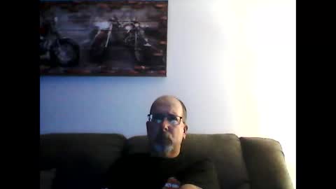 Snapshot of meathome3 chatting on 01/10/25, 03:50 me at home online show from 01/10/25, 03:50