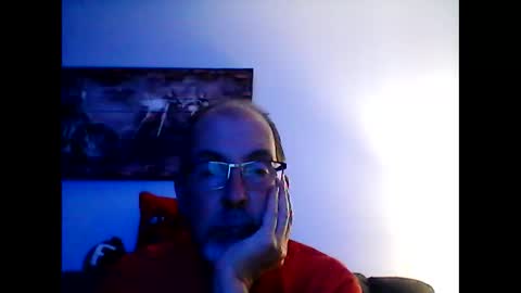 Snapshot of meathome3 chatting on 12/19/25, 04:52 me at home online show from 12/19/25, 04:52