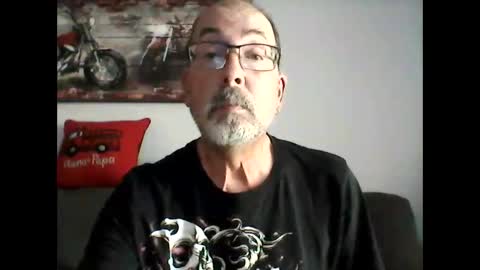 me at home online show from 05/26/26, 09:44