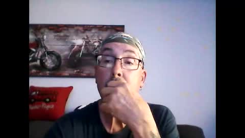 me at home online show from 05/31/26, 06:09