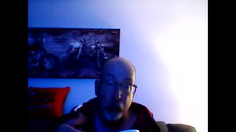 me at home online show from 06/02/26, 09:33