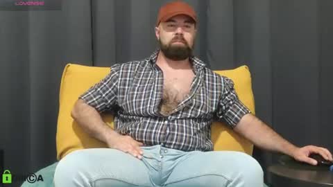 Snapshot of meaty_roll chatting on 07/11/26, 01:52 Meaty Roll online show from 07/11/26, 01:52
