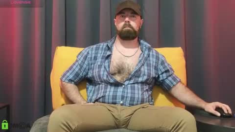 Snapshot of meaty_roll chatting on 07/14/26, 01:19 Meaty Roll online show from 07/14/26, 01:19