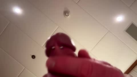 Meau Lest online show from 10/30/25, 10:10