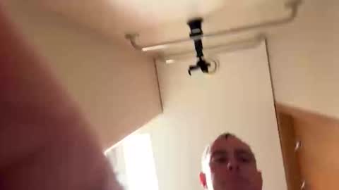 Meau Lest online show from 02/10/26, 02:15