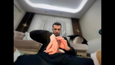 Bugi online show from 01/14/26, 10:14