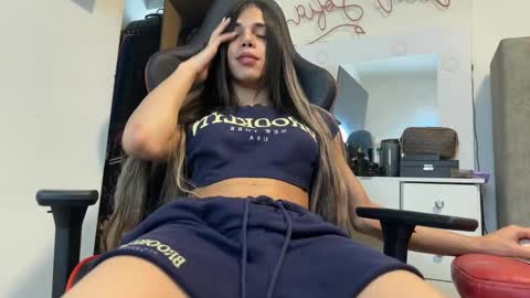   online show from 03/09/25, 07:48