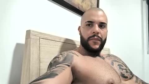 filippoae online show from 11/28/25, 11:07