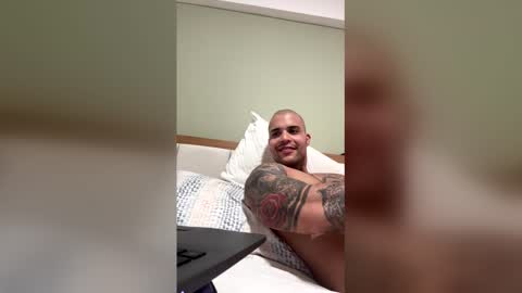 filippoae online show from 04/07/26, 12:11