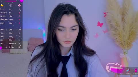 Dina online show from 03/22/26, 08:56