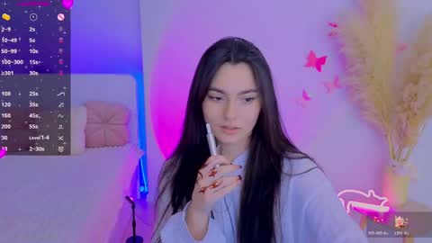 Dina online show from 04/13/26, 09:09