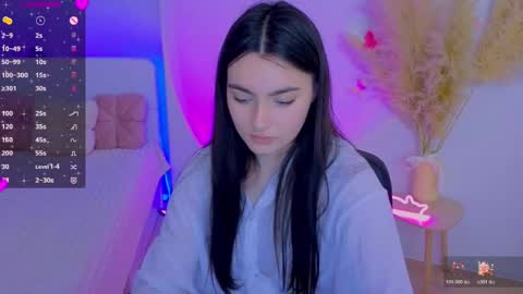 Dina online show from 04/14/26, 08:59