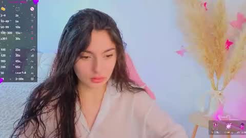 Dina online show from 06/13/26, 01:53