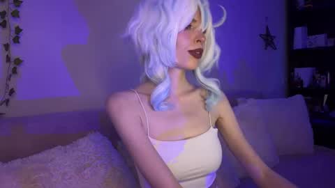 Nicole online show from 05/15/26, 07:21