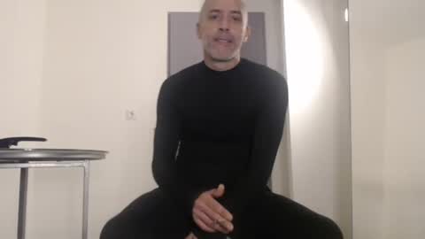 Meditmtc online show from 01/06/25, 05:27