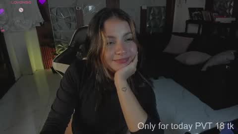 Snapshot of medusa_025 chatting on 07/16/26, 05:35 Coral online show from 07/16/26, 05:35