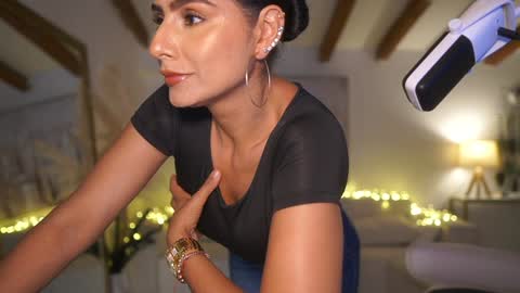 Snapshot of meegan1 chatting on 01/23/25, 05:42 Andrea online show from 01/23/25, 05:42