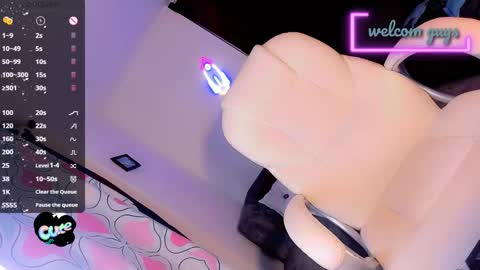 Snapshot of meelanyalejandraa chatting on 02/15/25, 05:09 MelanyAlejandra online show from 02/15/25, 05:09