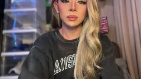 GODDESS OF ALL GODDESSES online show from 04/19/26, 05:01