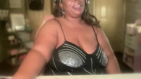 Southern Peach online show from 12/03/25, 04:49