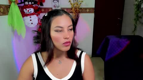 megaan_fooxxx online show from 11/24/25, 01:55