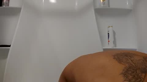 MegamanXXX online show from 10/17/25, 01:20