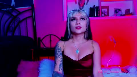 Megan online show from 02/12/25, 08:50