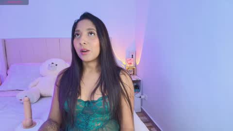 megan ale online show from 10/09/25, 10:52