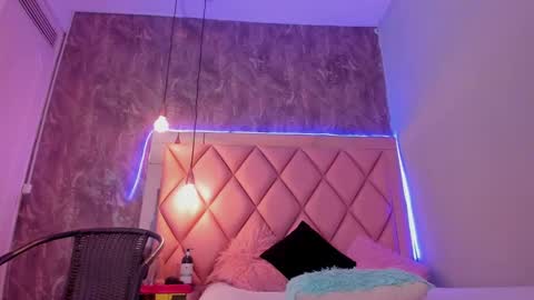 M E G A N online show from 01/03/25, 09:47