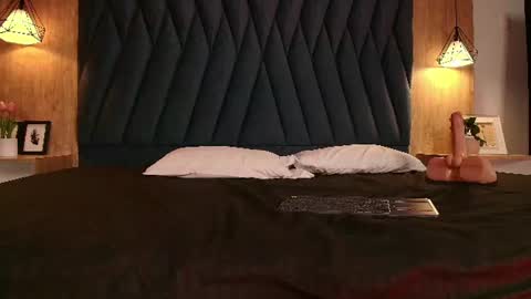 M E G A N  online show from 06/11/26, 12:32