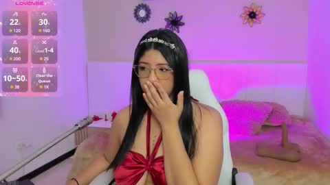 Megan online show from 11/27/25, 10:17