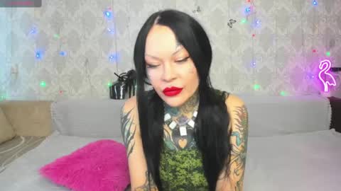 Helena Tuman online show from 03/09/25, 05:33