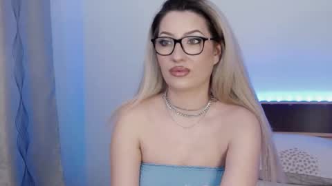 Megan Blazee  online show from 02/15/25, 11:14