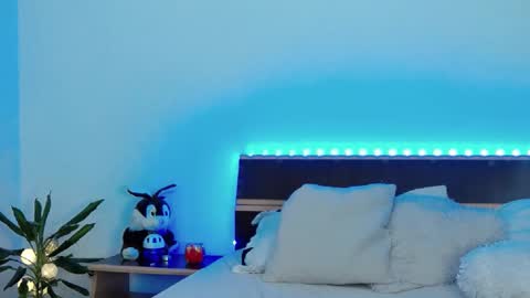 Megan Blazee  online show from 02/27/25, 10:42