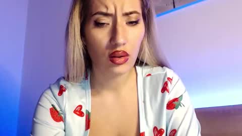 Megan Blazee  online show from 10/23/25, 11:14