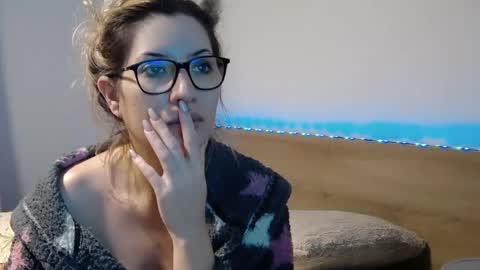 Megan Blazee  online show from 01/07/26, 09:06