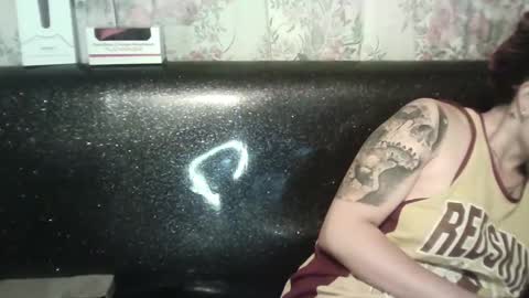 Megan and sophi online show from 12/13/24, 01:37