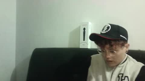 Megan and sophi online show from 02/08/25, 04:57