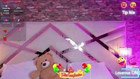     online show from 10/28/25, 11:03