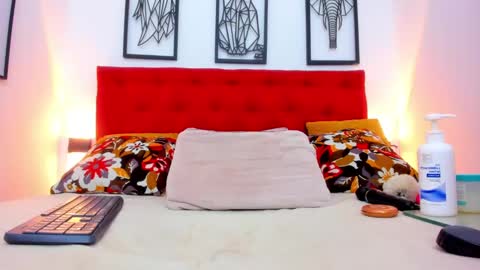 Megan online show from 02/01/25, 10:44