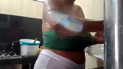 megan_greyxx online show from 11/17/25, 06:14