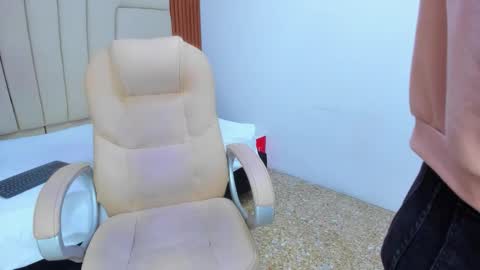 Megan online show from 03/10/26, 11:32