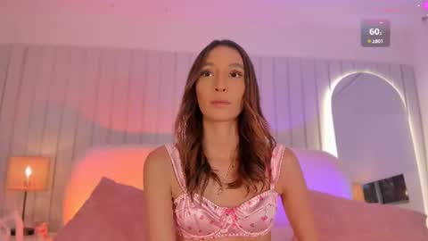 Snapshot of megan_holly_ chatting on 07/05/26, 03:30 MEGAN online show from 07/05/26, 03:30
