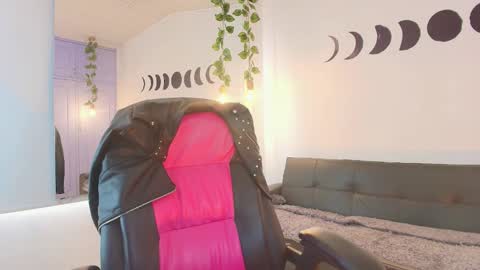 megan_hottts online show from 01/17/26, 02:22