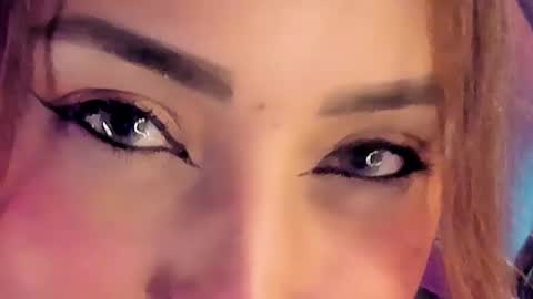    online show from 03/08/25, 05:38